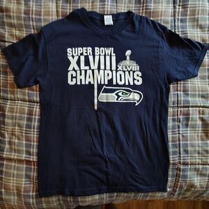 Seattle Seahawks T-shirt Navy Blue NFL Super Bowl XLVIII Champion Size Medium